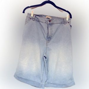 Woman Within light denim Bermuda shorts like new